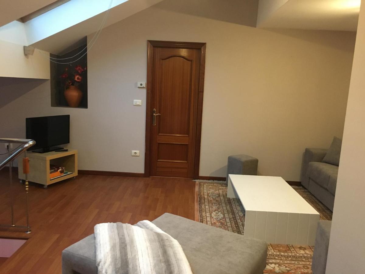 Duplex Rosalia De Castro. Ribadavia Apartman Kültér fotó